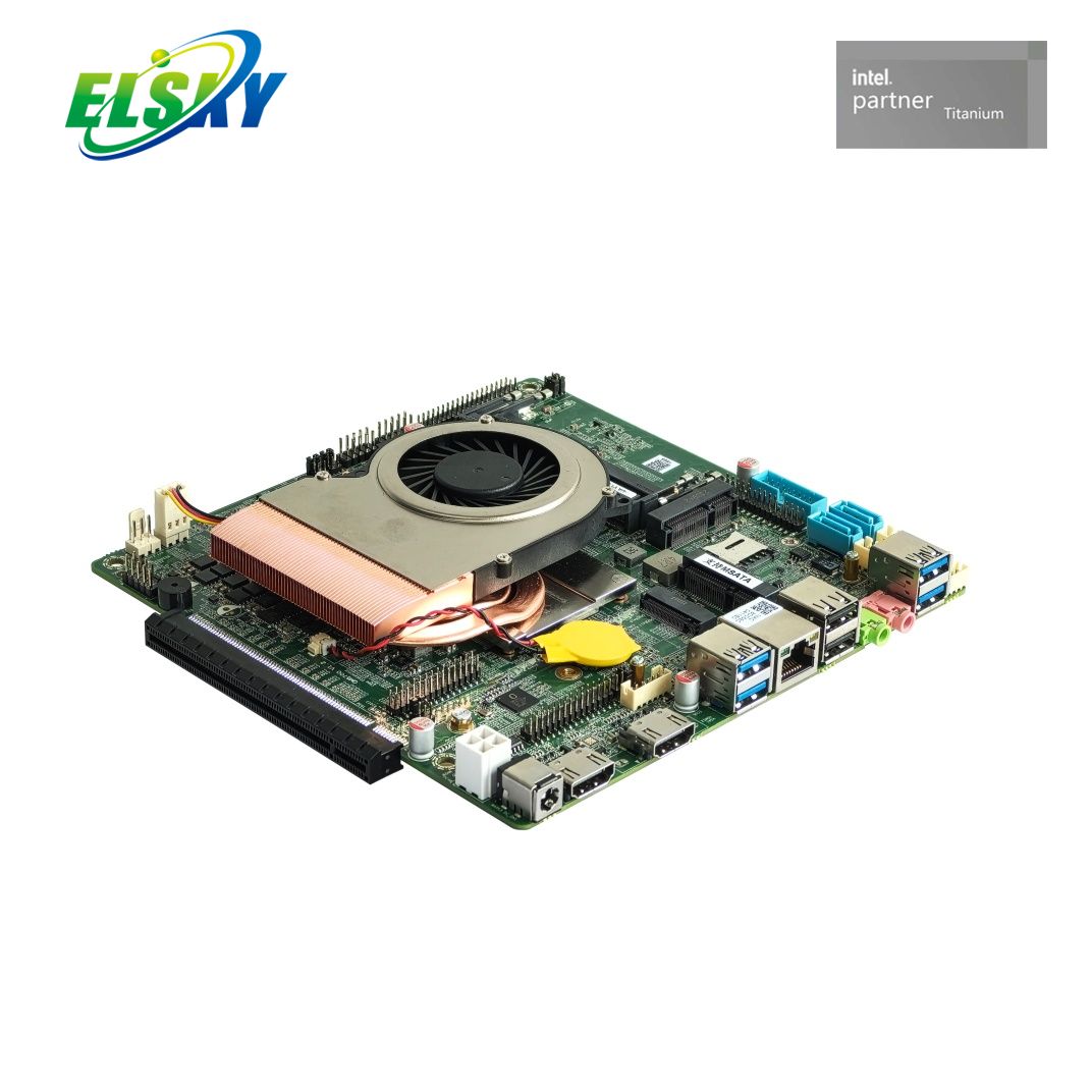 Carte Skylake 6e g&eacute;n&eacute;ration DDR4 PCIe X16 4K M.2 double LAN pour embarqu&eacute;